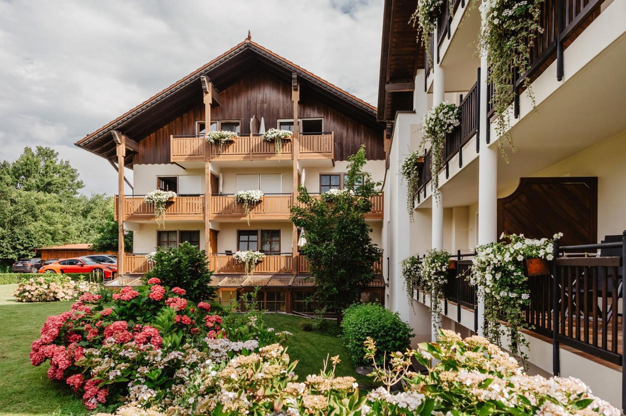 Appartementhaus Silvia Bad Füssing Buitenkant foto