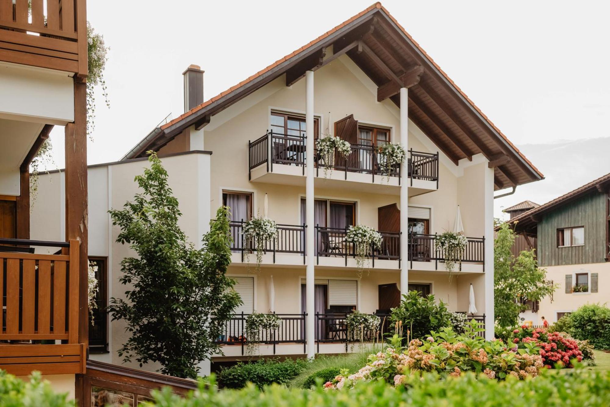 Appartementhaus Silvia Bad Füssing Buitenkant foto